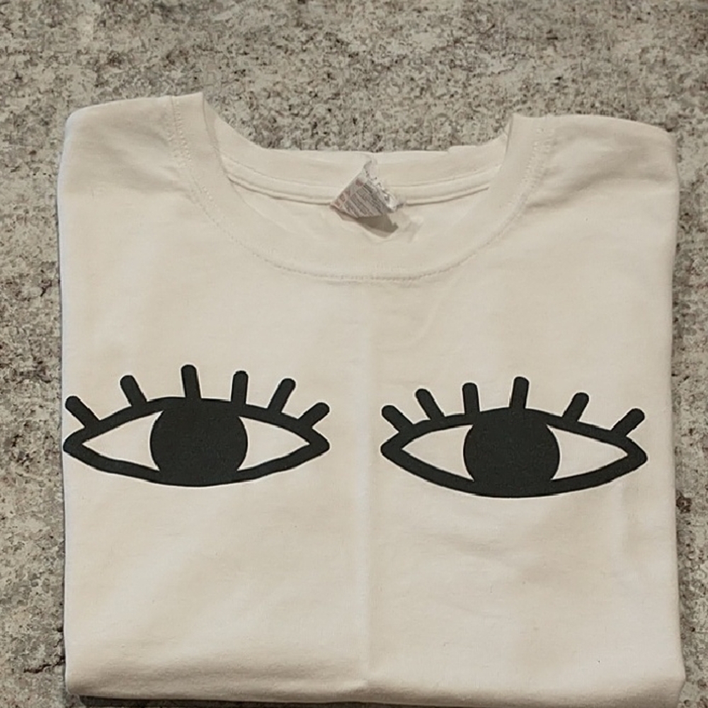 Yazbek Ella Eyes Fitted T